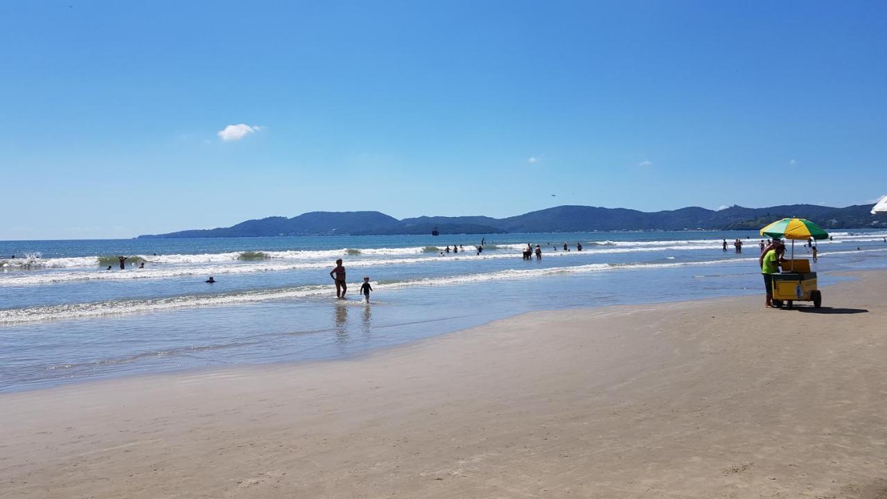 Apto Em Predio Frente Ao Mar, Meia Praia Itapema, Linda Vista, 3 Dormitorios Екстериор снимка